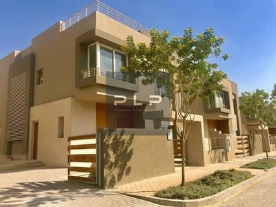 Fully finished townhouse available for immediate move-in at the lowest price for a quick deal, located in Palm Hills Katameya Extension (PK2).