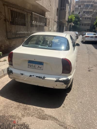 دايو لانوس 2003