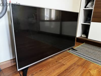 تلفيزيون LG 49 بوصه