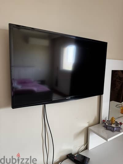 Samsung 40 بوصه