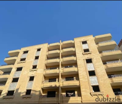 فرصة للعائلات  شقة 165م بمقدم 35% وقسط على 42 شهر
