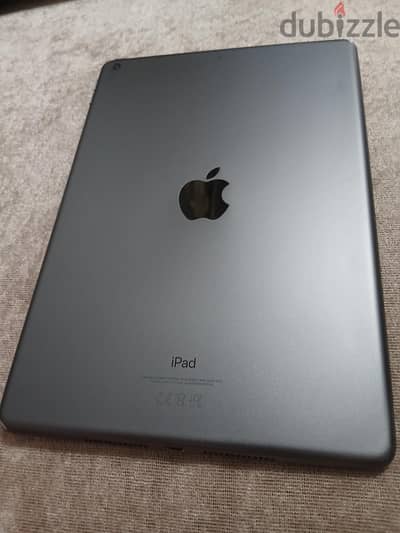 iPad  7