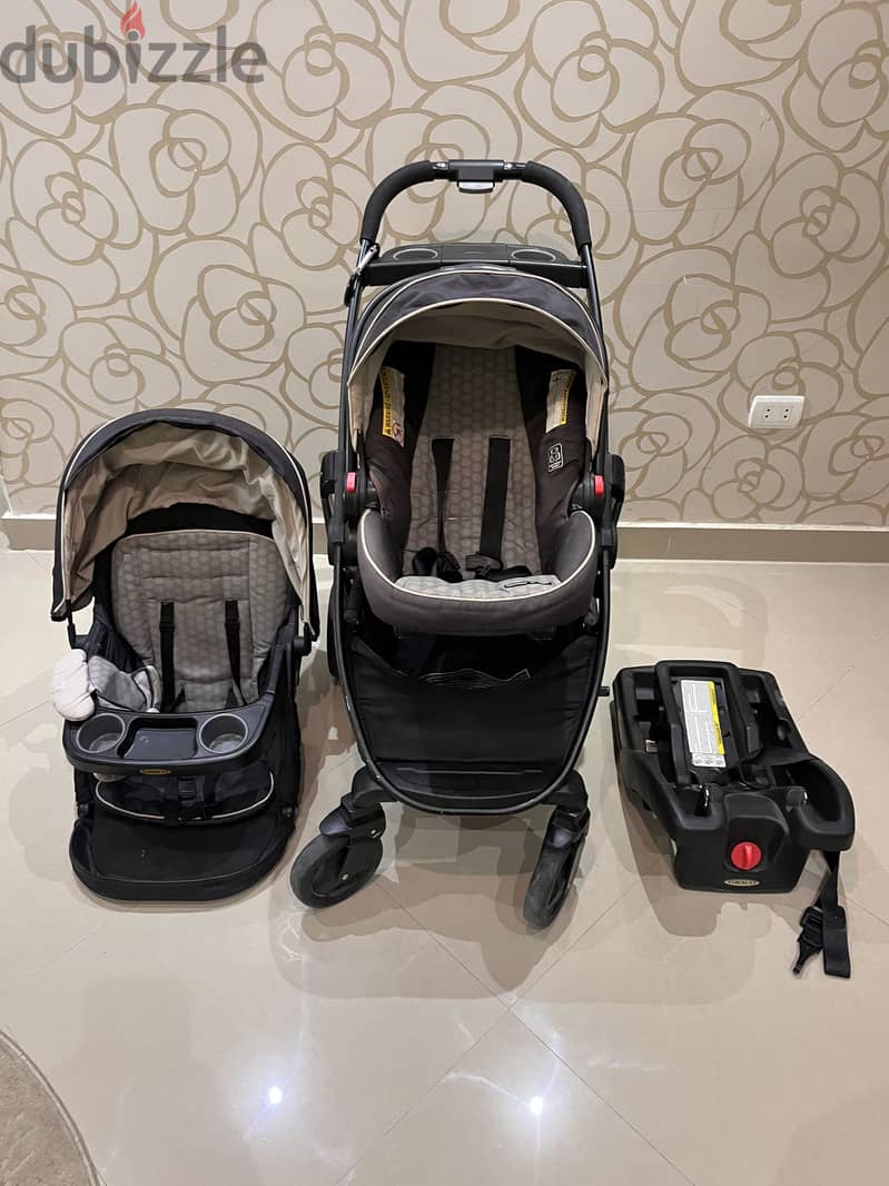 Graco Stroller and Car Seat 1