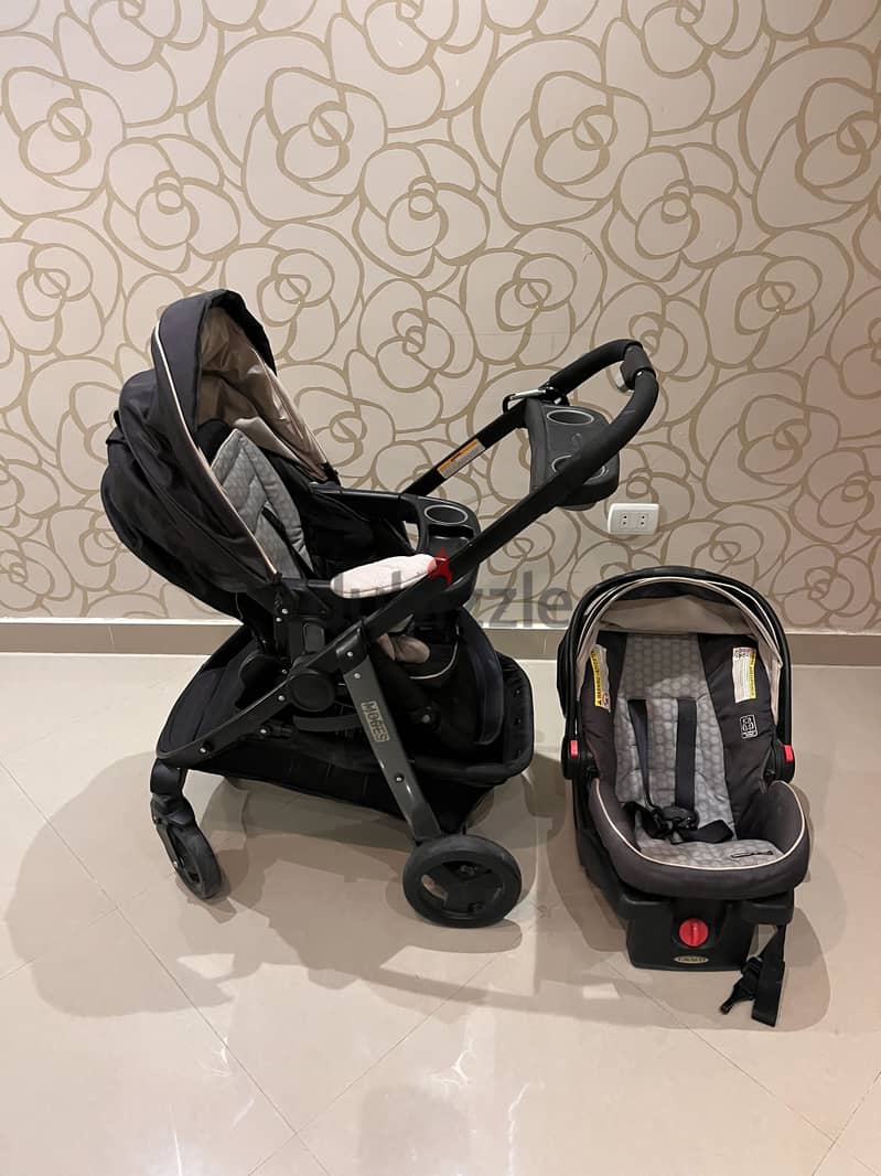 Graco Stroller and Car Seat 4