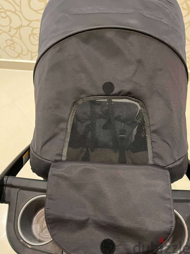 Graco Stroller and Car Seat 5