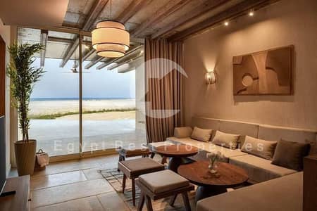 Chalet for sale, 3-month delivery, sea view, only 5% down payment, 10-year installments, prime location, distinctive view in Gonsodic Ras El Hekma!