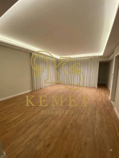 Luxury 232 sqm apartment in New Lotus, New Cairo, fully legalized. 4th floor, ready to move, ultra super lux, 4 beds, 3 baths, concealed AC, central h