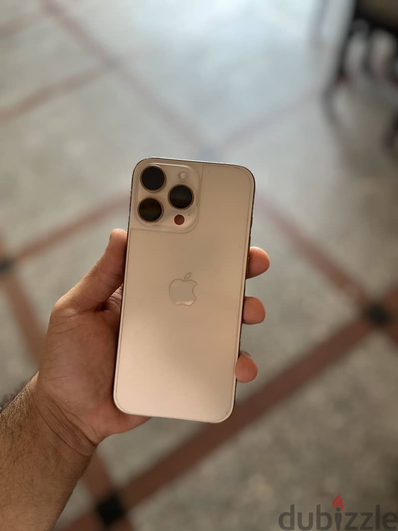 Apple - iPhone 16 Pro Max 1