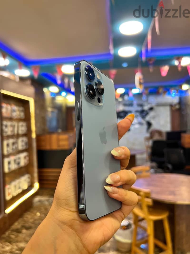 Apple - iPhone 13 Pro 2