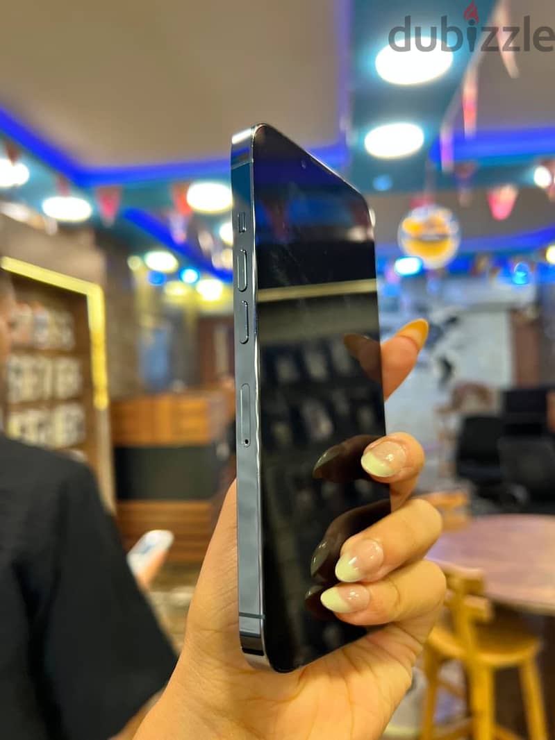 Apple - iPhone 13 Pro 3