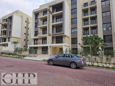 Penthouse Fully finished with AC's & kitchen appliances for Sale Fifth Square - Al Marasem