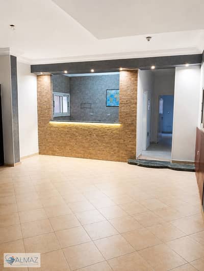 Empty basement space of 150 square meters with a garden for rent, suitable for residential or administrative use, in South Academy A, First Settlement