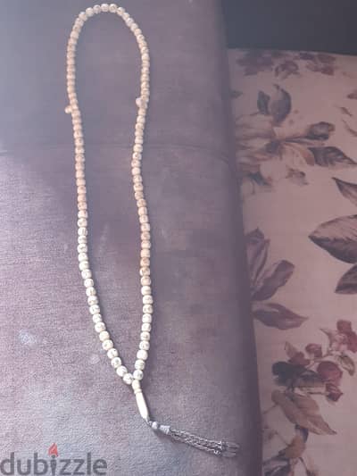 سبحة عاج نادرة مطعمة