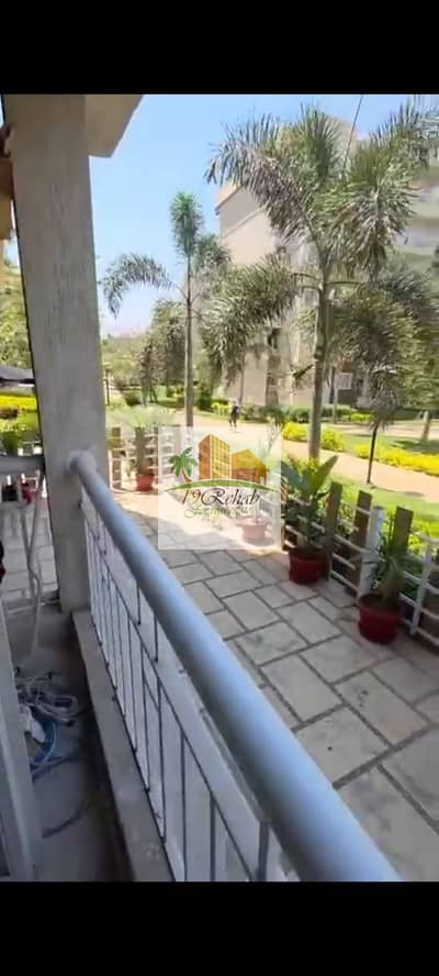 Apartment for sale in Madinaty B10, ground floor with a private garden, super lux finishing, garden view
