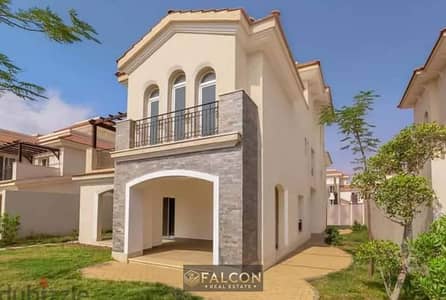 Townhouse villa, 180 sq m, 3 master bedrooms, 2 floors, for sale in Sarai Compound on the Suez Road, next to Madinaty and opposite Al Shorouk