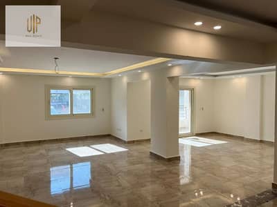 Duplex for sale in Qarnfal Heights Compound – Fifth Settlement in front of Rehab Gate No. 2, directly opposite the Marasem Compound, and near the Suez Road.