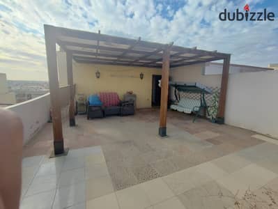 Price reduced for a quick sale: Half-roof unit for sale on the main Al-Bustan Street (north-facing) in Sheikh Zayed.