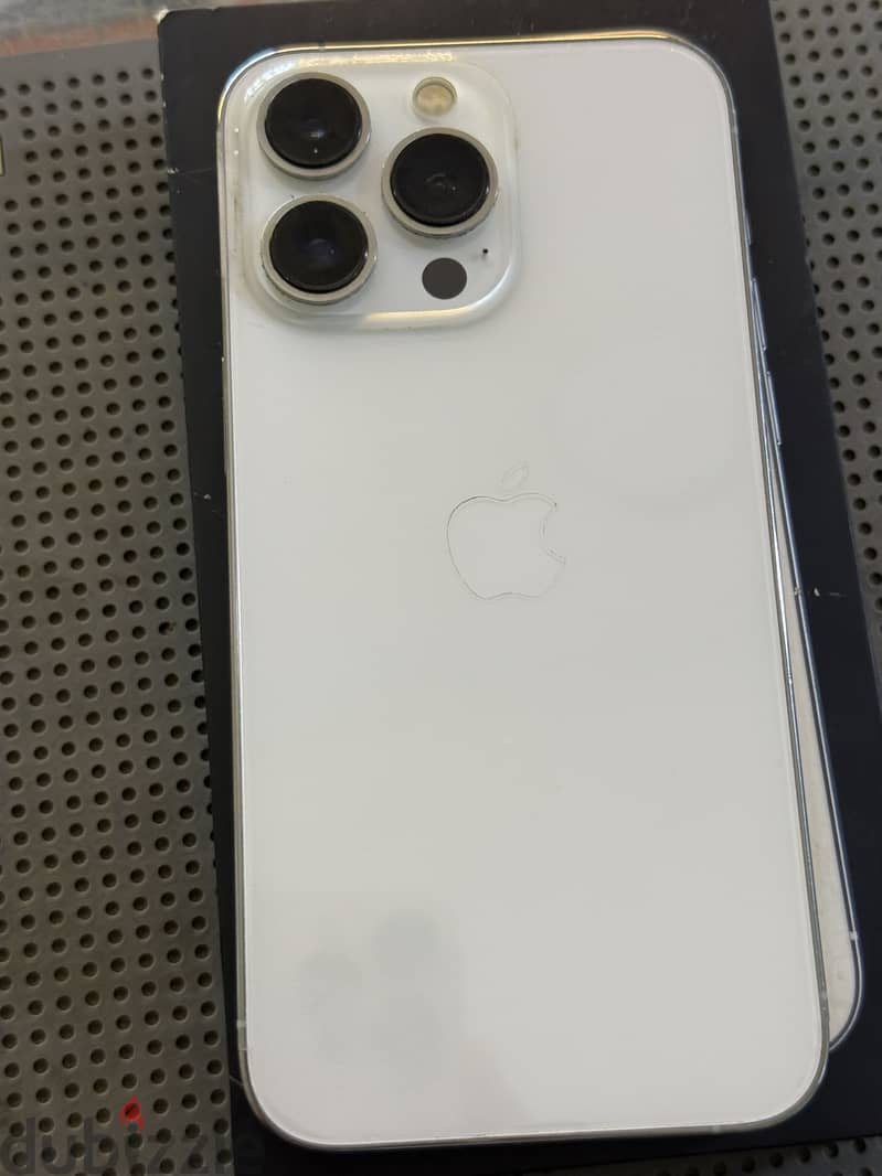 Apple - iPhone 13 Pro 1