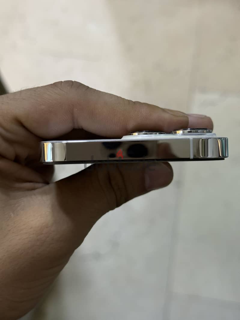 Apple - iPhone 13 Pro 2