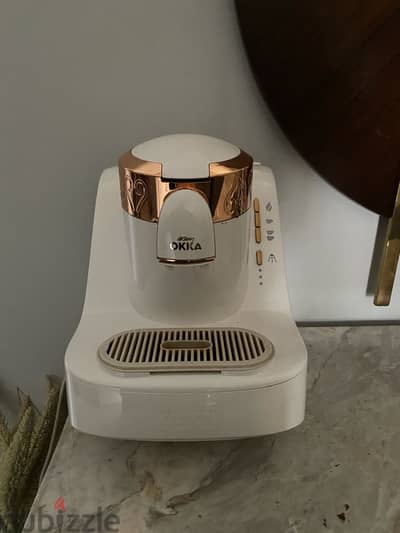 Okka coffee machine
