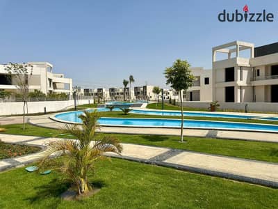 For sale Townhouse in a prime location with a very distinctive view Ready to Move in Lake West opposite Beverly Hills