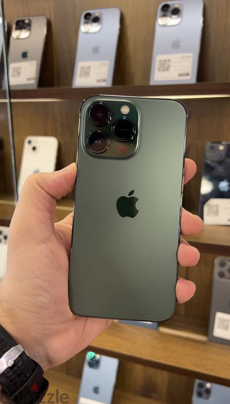 Apple - iPhone 13 Pro 2