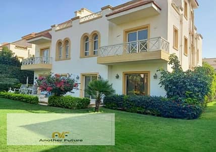 Villa for sale in Greens Compound Sheikh Zayed fully finished including kitchen and air conditioning ready to move