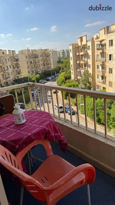 تم تنزبل السعر لسرعة البيع لعشاق الاستثمار شقة للبيع فى عمارات المستقبل البيع بالفرش
