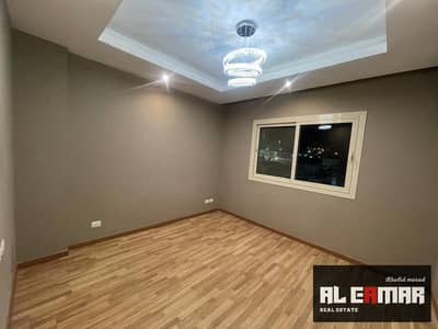 Apartment for rent in The Address compound, Sheikh Zayed; includes kitchen, air conditioning, and appliances.