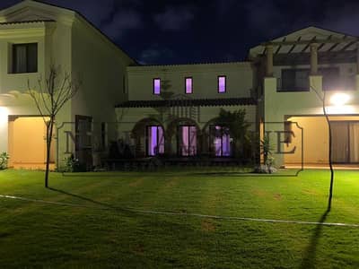فيلا مستقلة مطلة على البحر مفروشة بالكامل في مراسي - marassi -Valencia