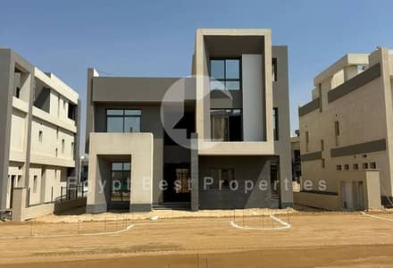 HOT DEAL Resale Villa BUA 575m Installments For sale in Saada New Cairo first settlement