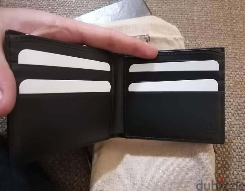 Original Gucci wallet 3