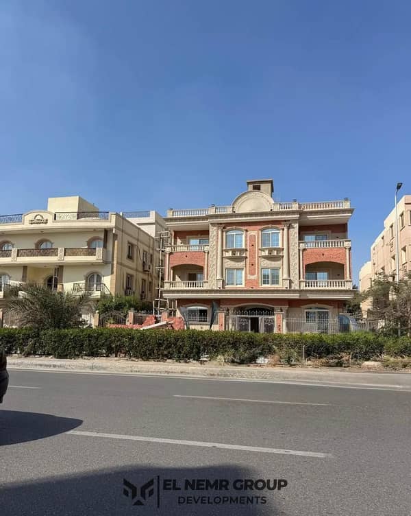 Apartment for sale directly from the owner, 3rd floor, in Al Banafseg 11, opposite the Waterway.