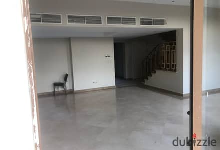 Villa with Direct Golf View for Rent in Uptown Cairo