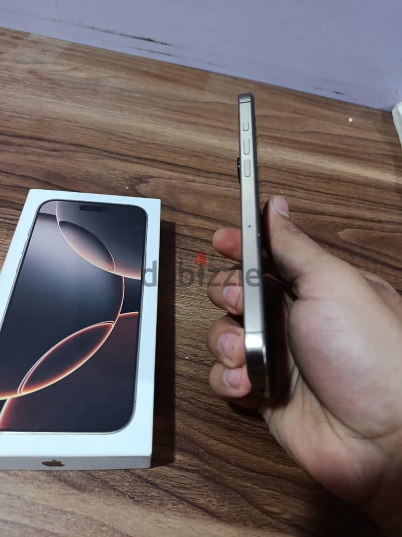 iPhone 16 pro max 1