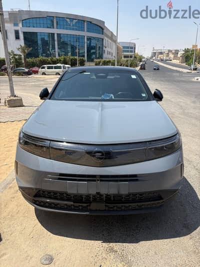 اوبل جراند لاند 2026 للإيجار بالسائق / Opel Grand land 2026 for rent
