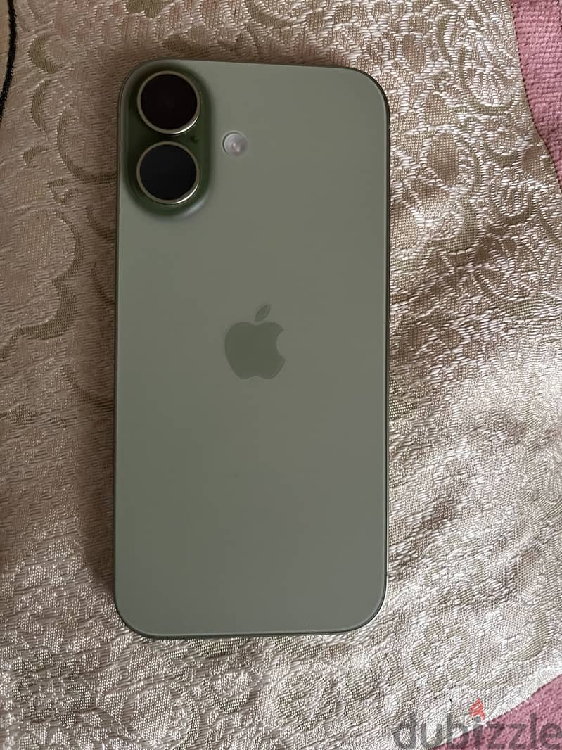 Apple - iPhone 17 2