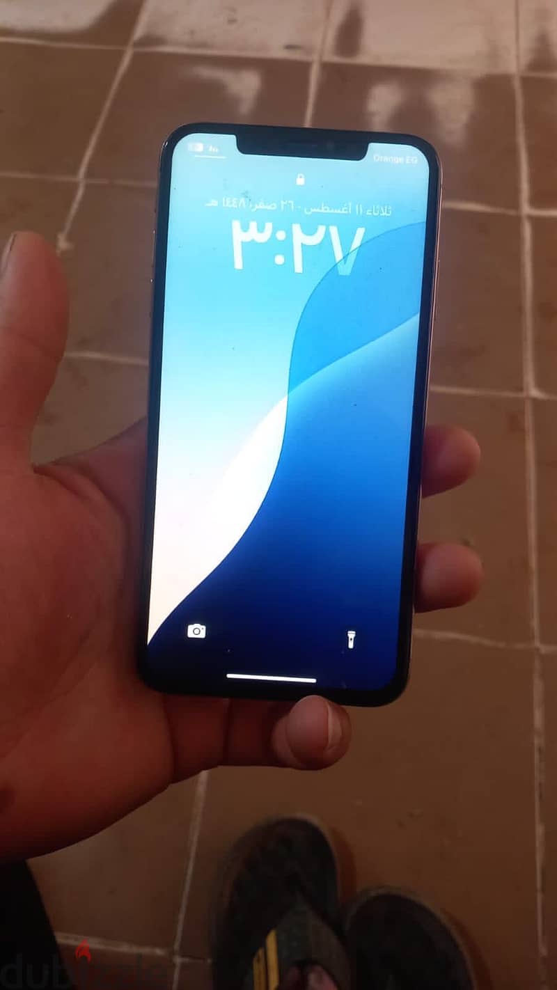 Apple - iPhone XS Max 4