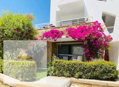 I will give you a furnished villa with air conditioning and kitchen for cash 16 million near Hacienda and Marassi