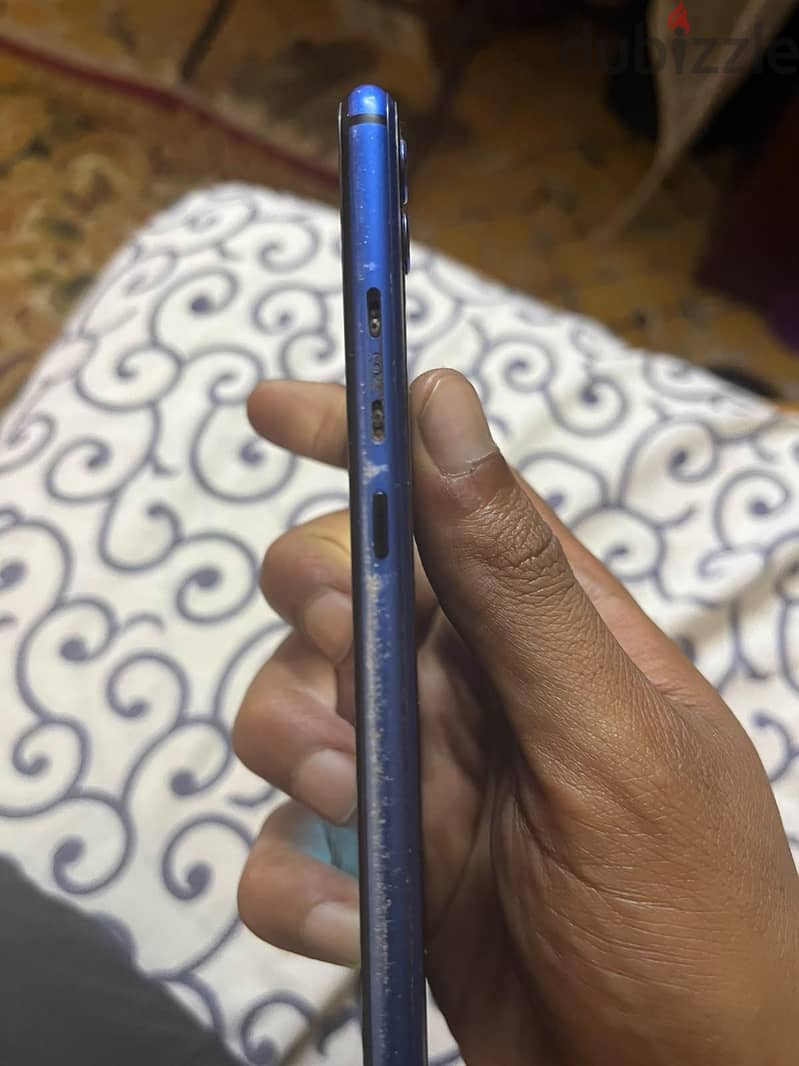 Honor 8X 4