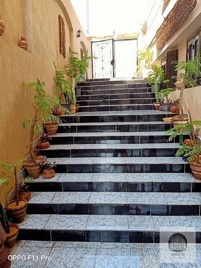 Apartment for rent in Al Yasmin Villas, basement, 200m² with garden, 3 bedrooms and 2 bathrooms, ultra-super deluxe finishing