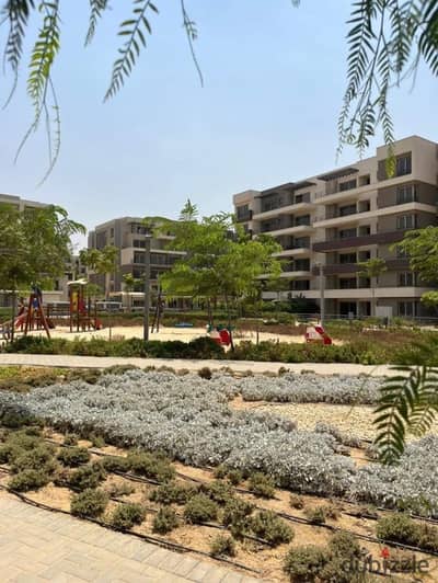 فرصه لسرعة البيع شقة بأقل سعر تقسيمه مميزه في بالم هيلز Palm Hills New Cairo