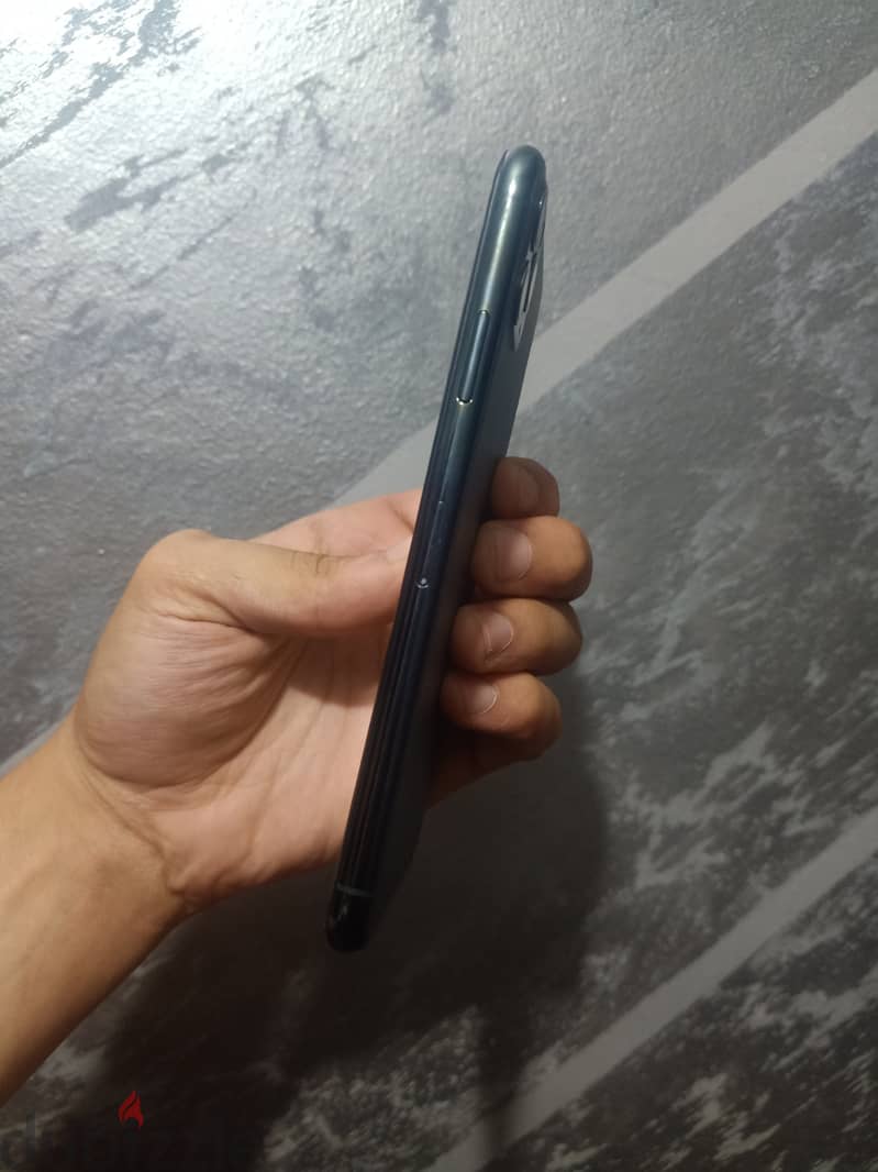 iPhone 11Bro Max 1