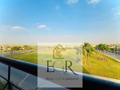 Furnished apartment for rent in Al-Rihab in first housing condition next to the old market and services with special finishes completely next to the Abad Al-Rahman Mosque and the club