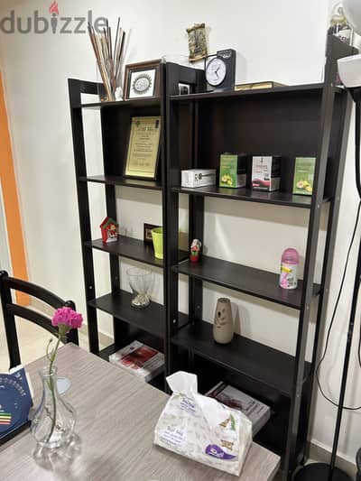 مكتب اداري او عياده