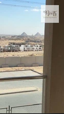للبيع شقة متشطبه استلام فوري فيومفتوح علي الاهرمات فى بيراميدز هايتس اكتوبر For Sale Apartment,Finished ,Ready to move ,in Pyramids Heights, October