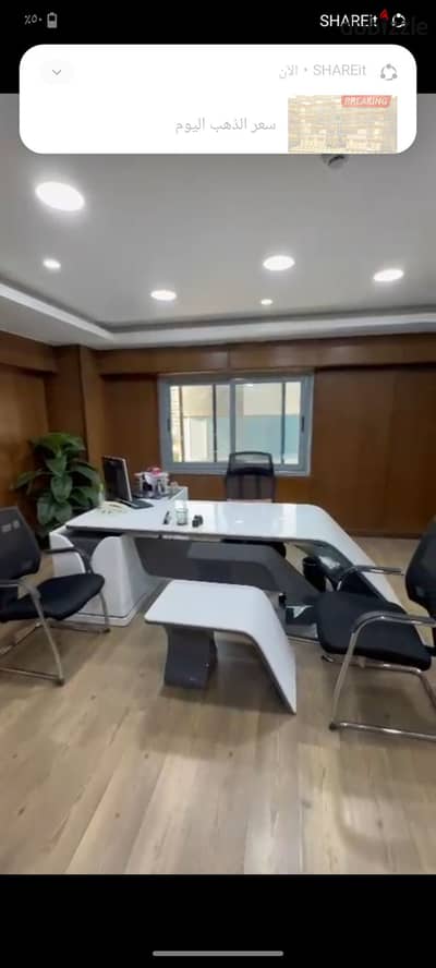 For rent, a fully furnished administrative floor with offices and air conditioning, very suitable for large companies