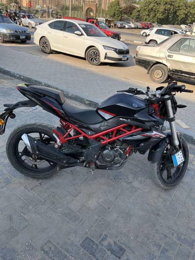 موتوسيكل بنلي tnt 150 i