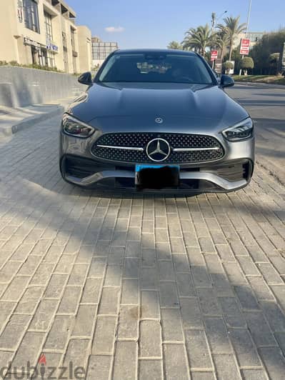 Fully loaded مرسيدس بنز سي 200 2022