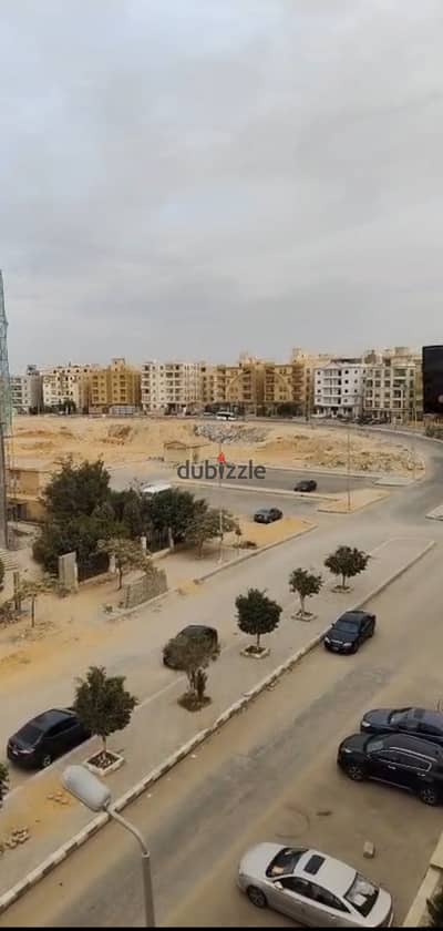 شقه للبيع فيو مفتوح في اللوتس الجنوبيه التجمع الخامس بالقرب من شارع التسعين وسوديك